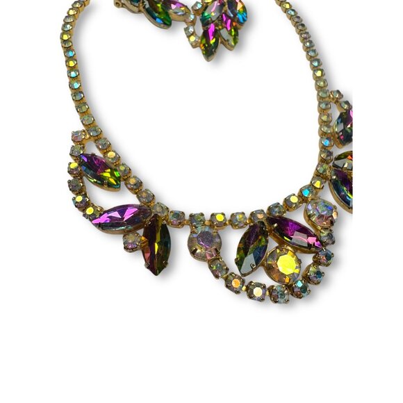 Vintage Delizza & Elster D&E Watermelon Heliotrope Crystal Necklace Earrings Set - Picture 2 of 11